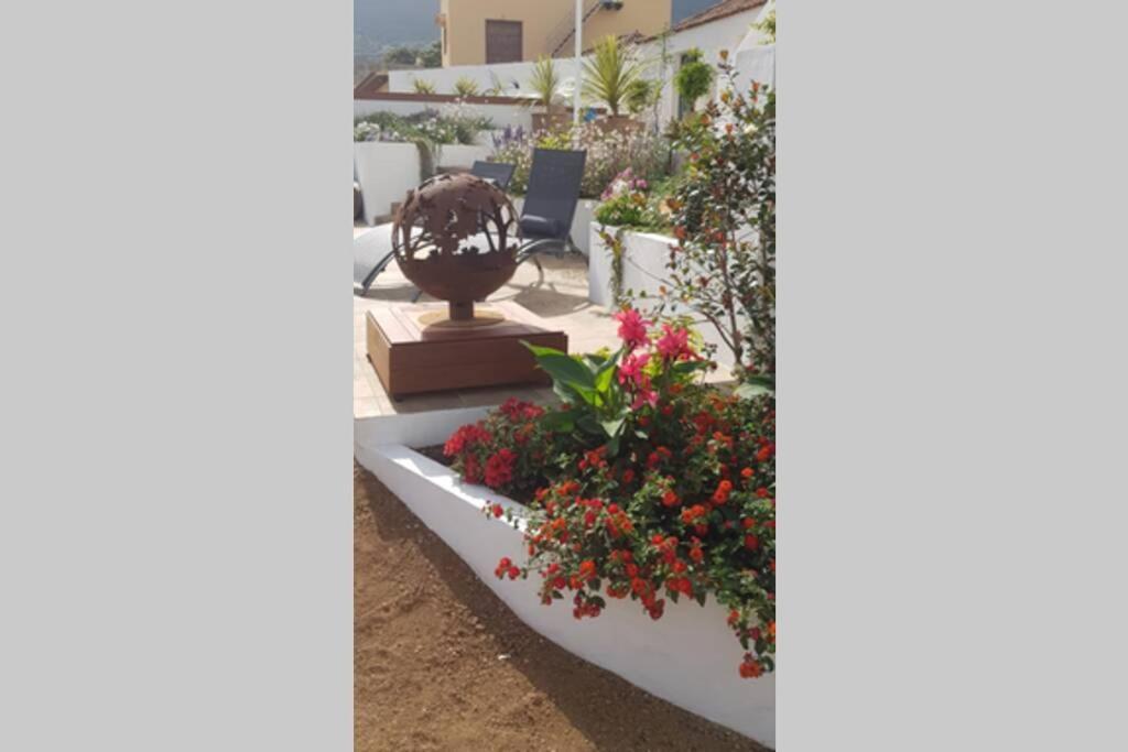 לה אורוטבה Casa Vina: A Spectacular Away From It All Holiday מראה חיצוני תמונה